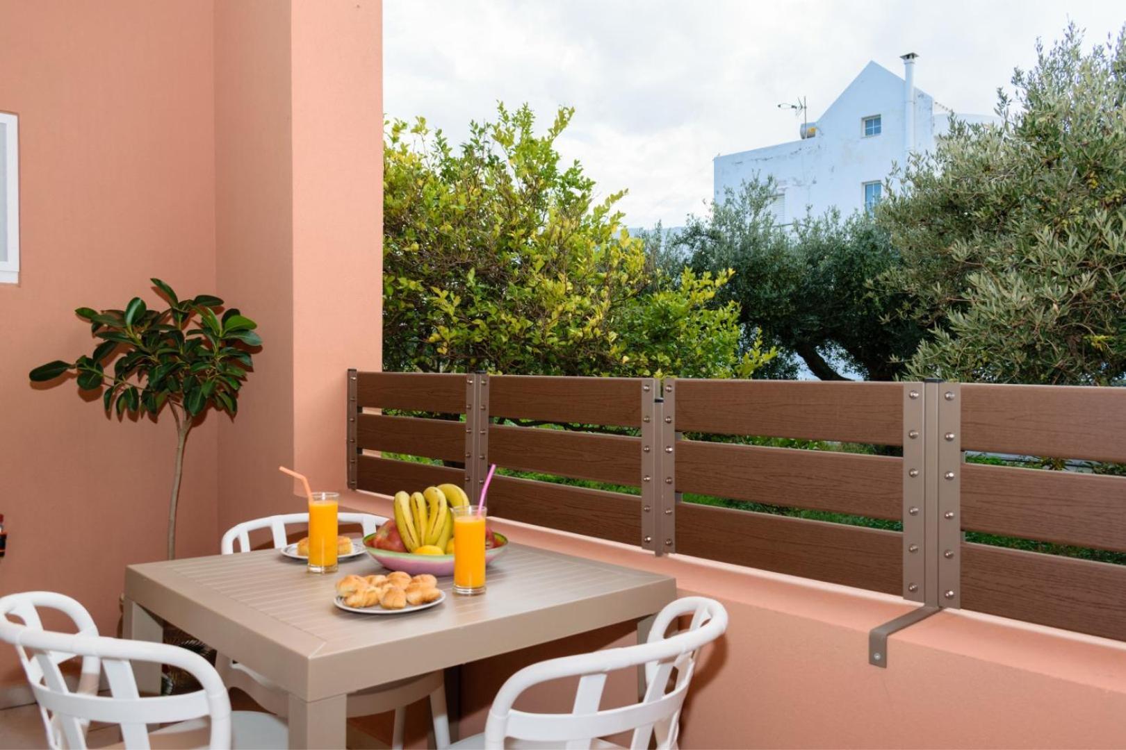 Iliana Apartments Phalasarna Eksteriør billede
